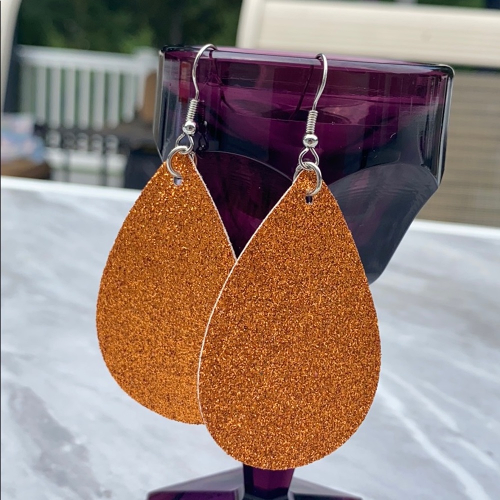 ✨ NWT! ✨ orange sparkle faux leather earrings